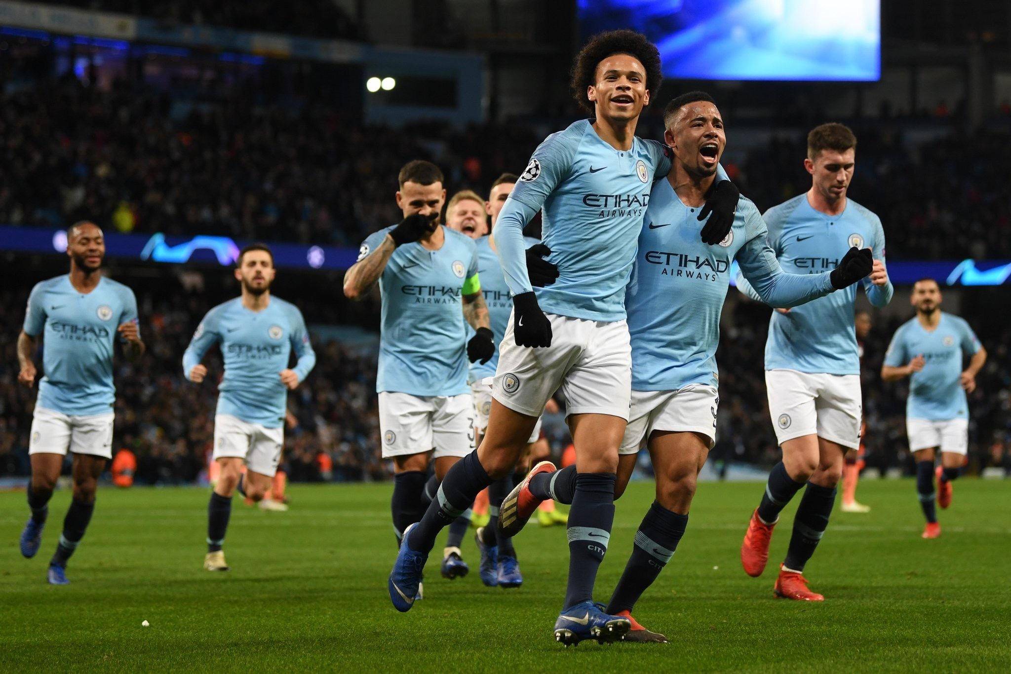 对教练的偏 对教练的偏